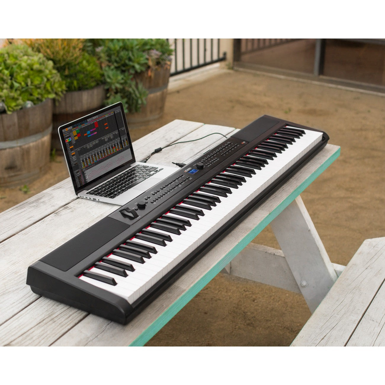 Đàn Piano Điện Artesia PE-88-Mai Nguyên Music