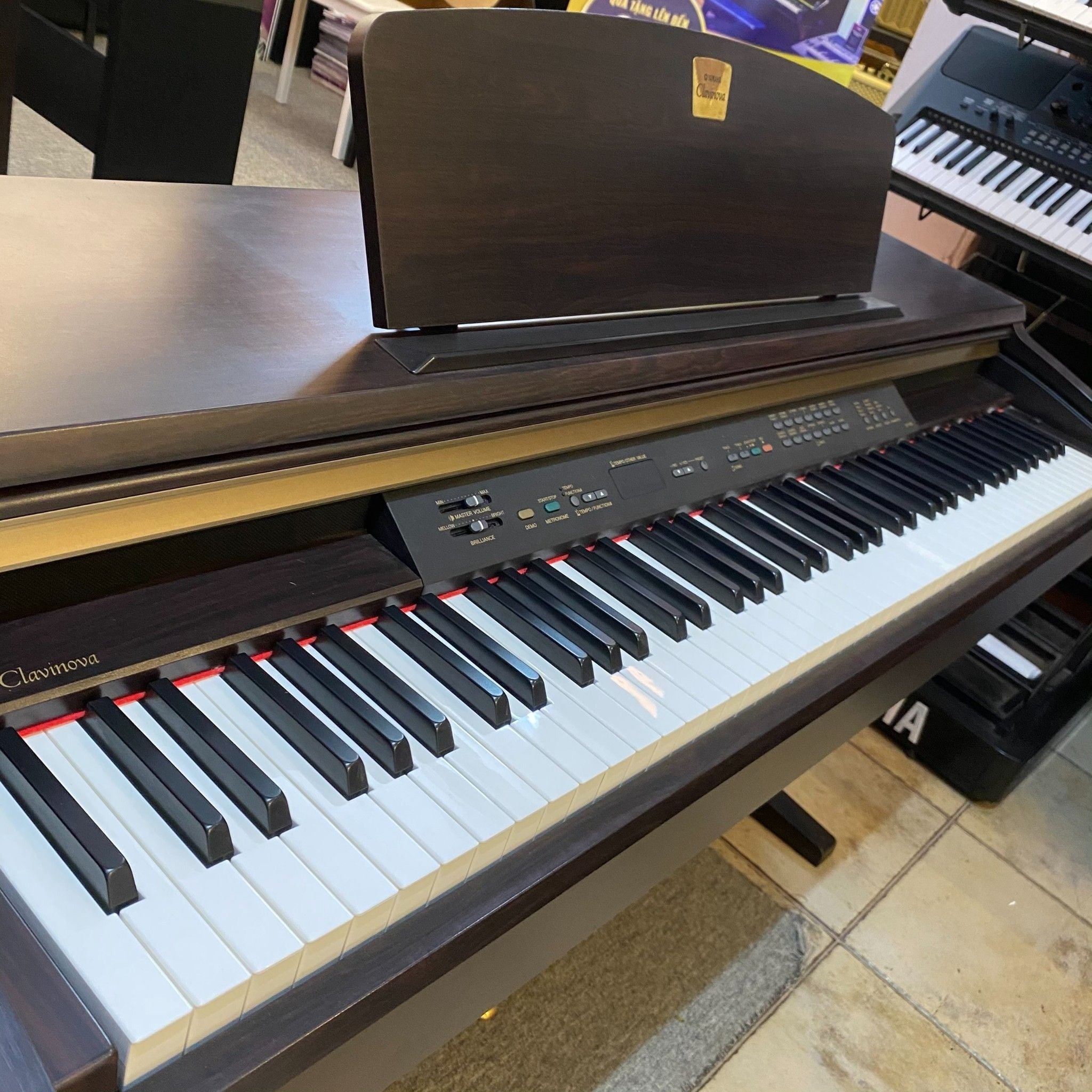 Đàn Piano Điện Yamaha CLP-120 - Qua Sử Dụng-Mai Nguyên Music