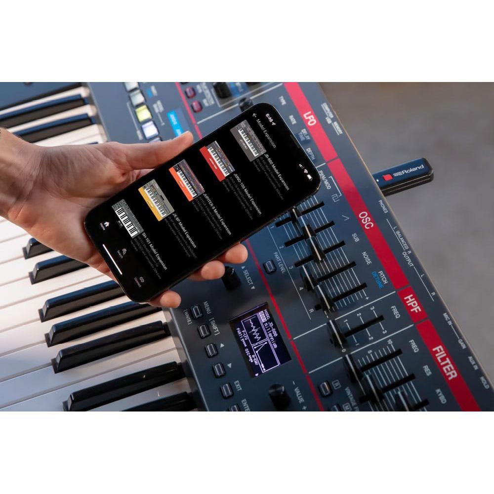 Đàn Synthesizer Roland Juno-X 61-Phím-Mai Nguyên Music