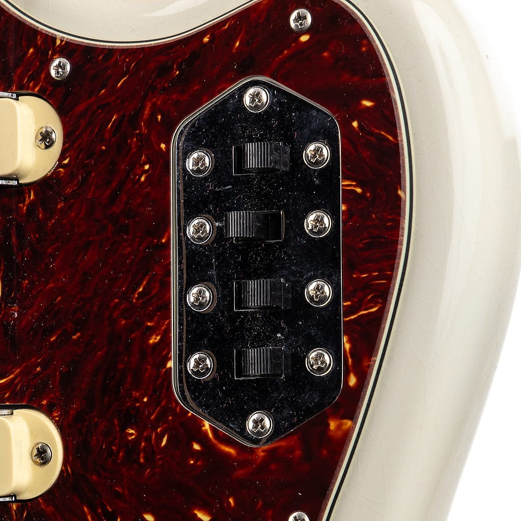 Fender Custom Shop Bass VI DLX Closet Classic-Mai Nguyên Music