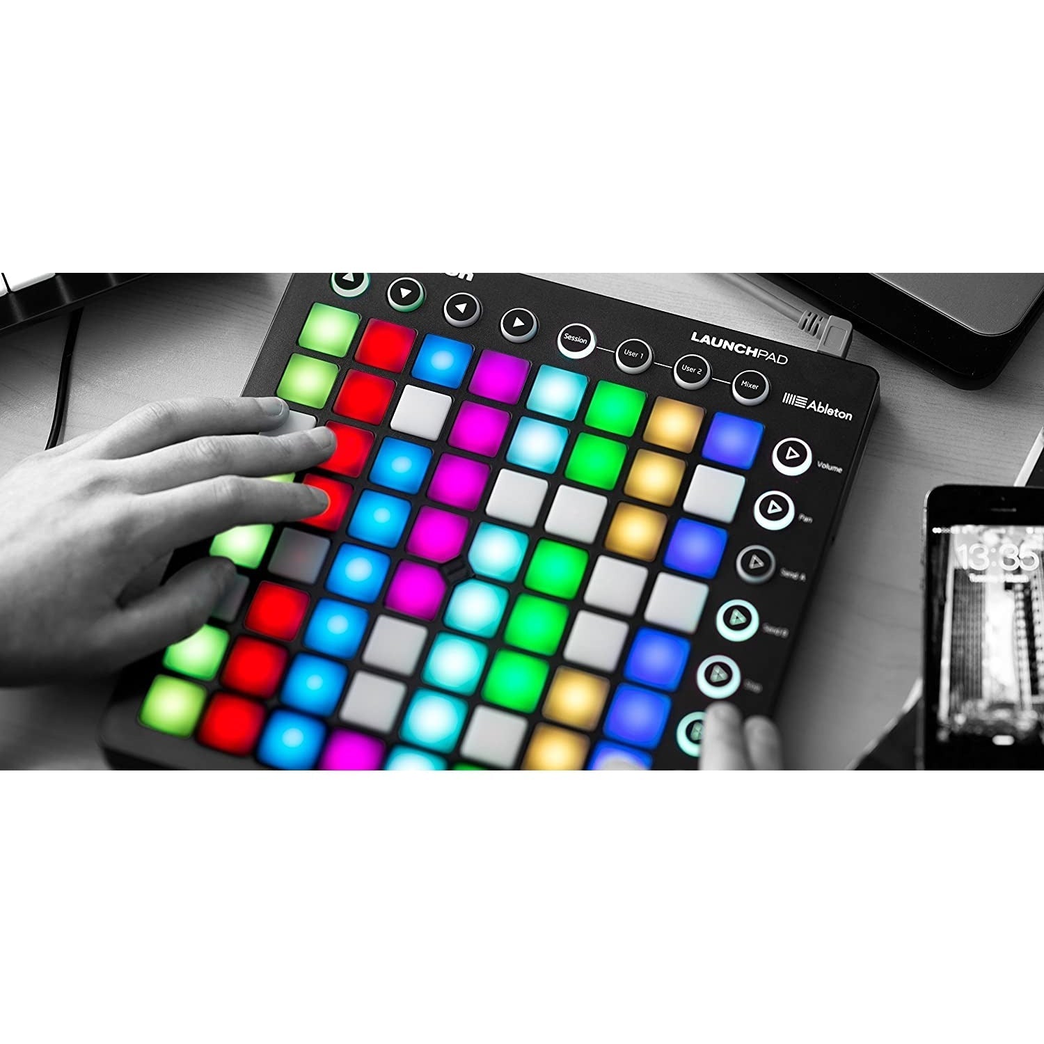 MIDI Pad Controller Novation Launchpad Pro-Mai Nguyên Music