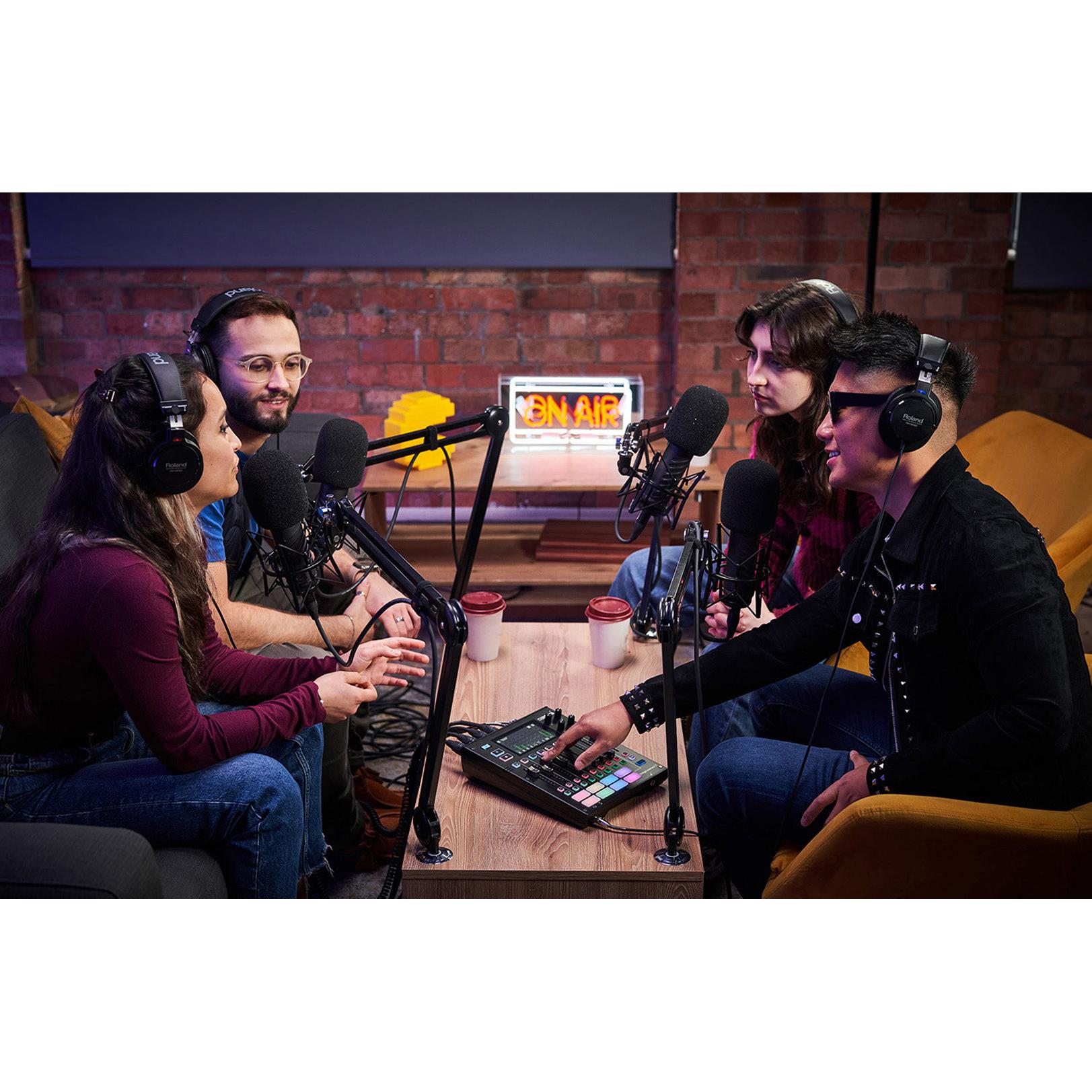 Mixer Boss Gigcaster 8 Audio Streaming-Mai Nguyên Music