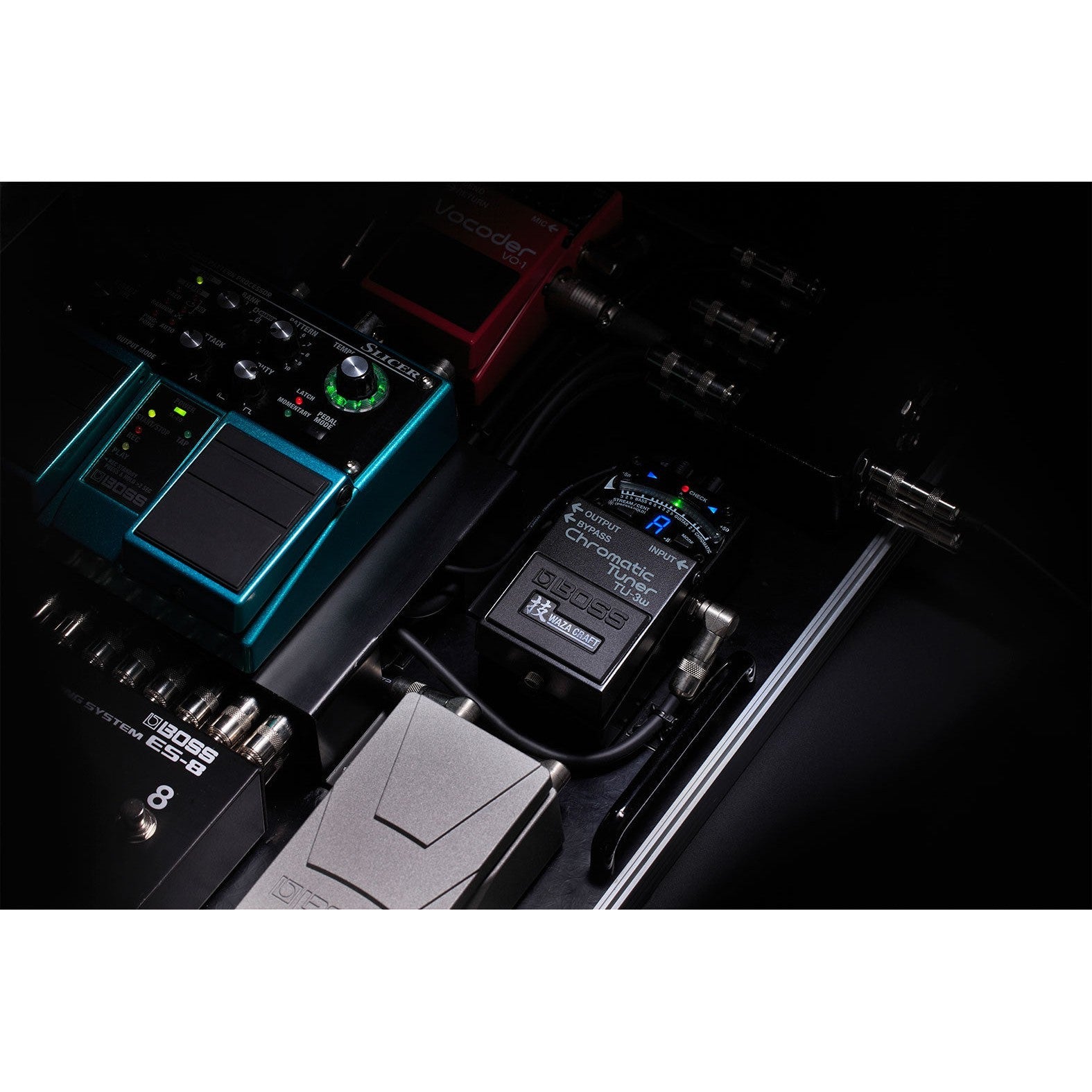 Pedal Guitar Boss TU-3W Waza Craft Chromatic Tuner-Mai Nguyên Music