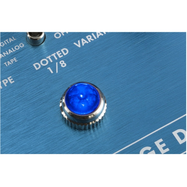 Pedal Guitar Fender Mirror Image Delay-Mai Nguyên Music