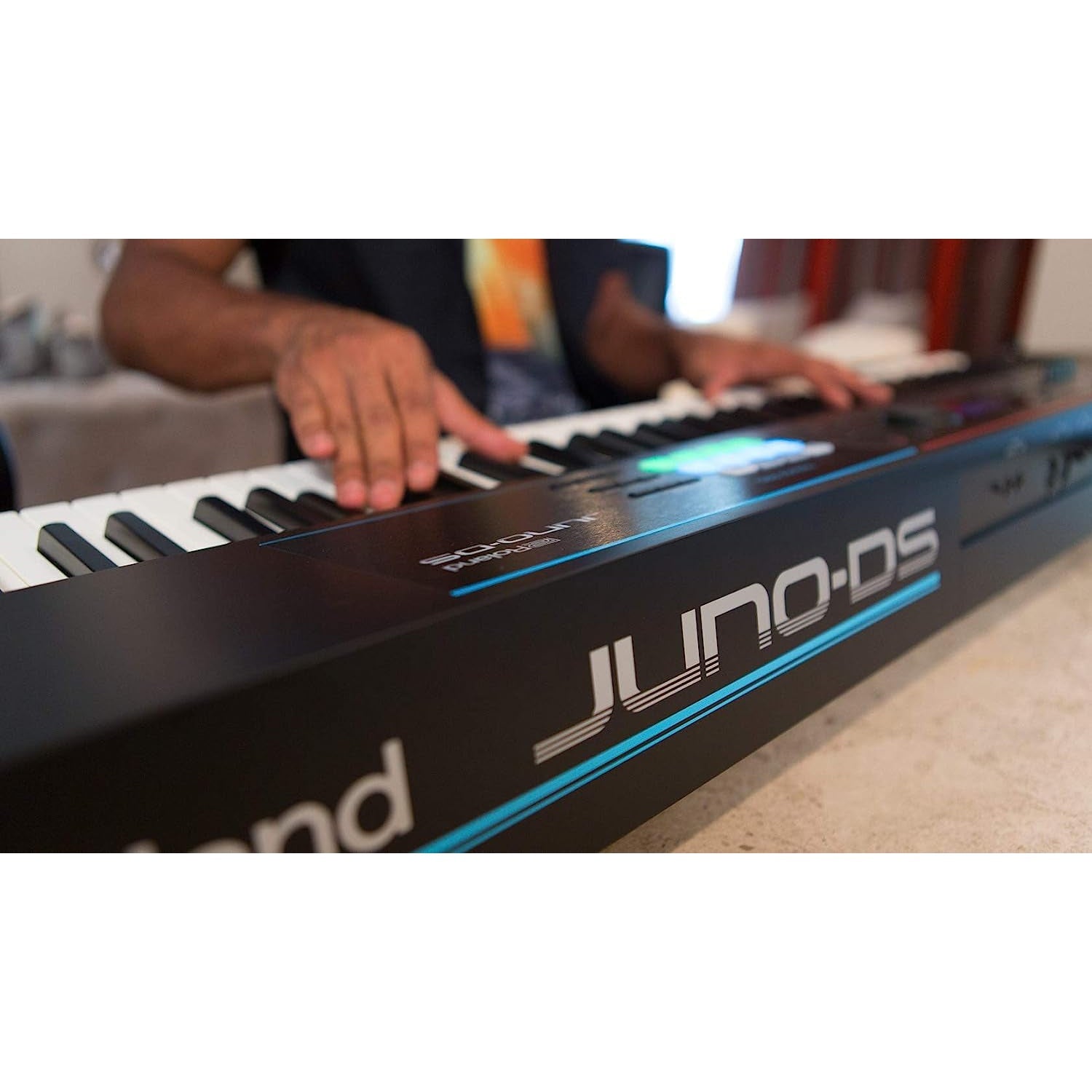 Synthesizer Roland JUNO-DS88-Mai Nguyên Music