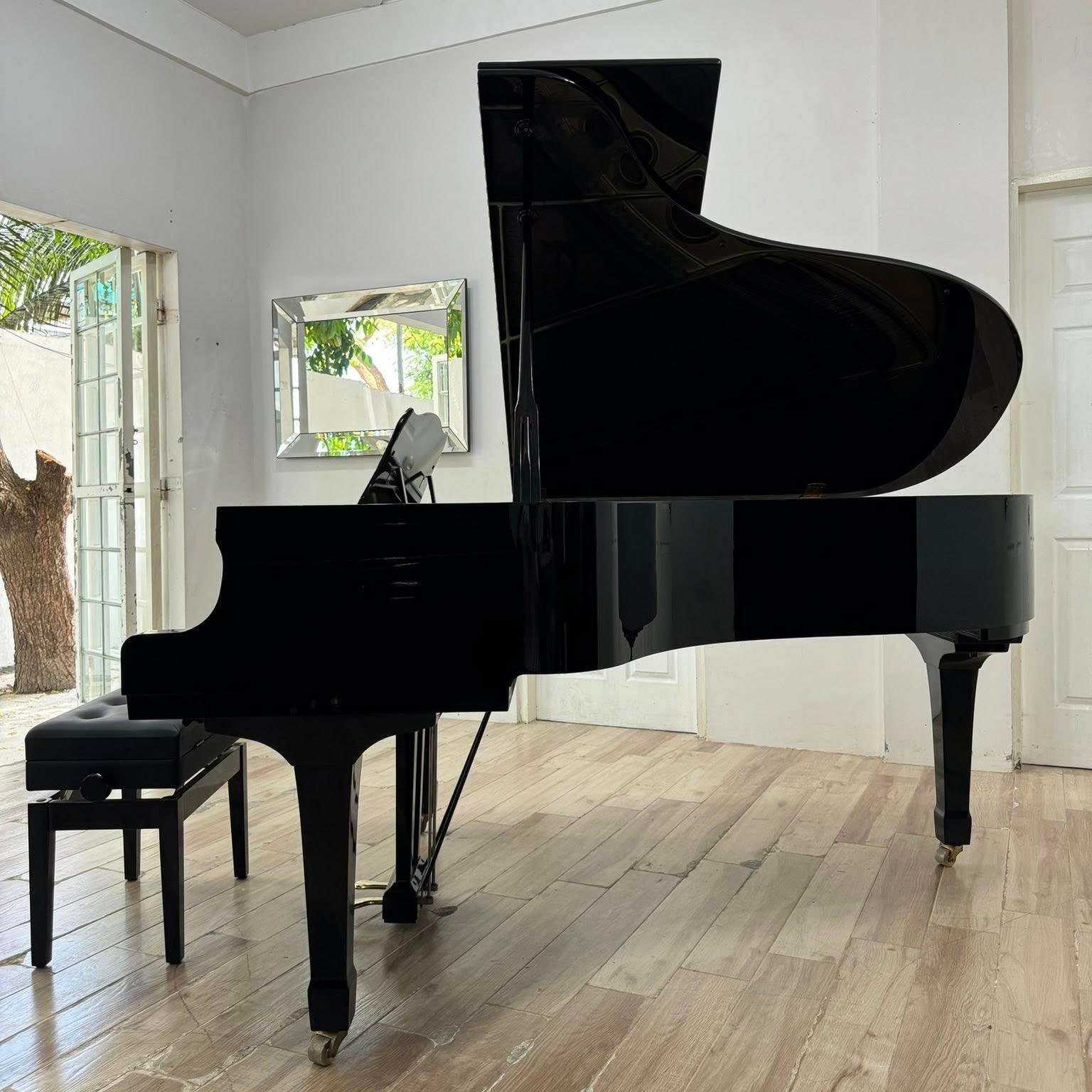Đàn Grand Piano Yamaha G5E - Qua Sử Dụng