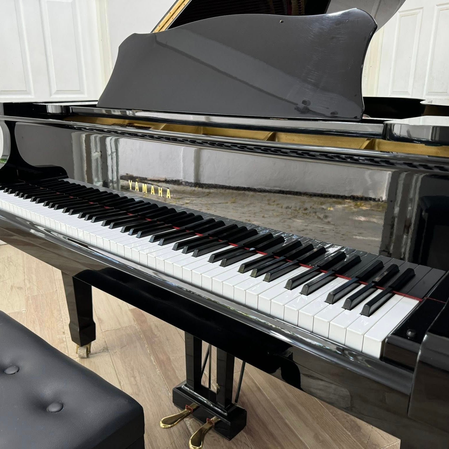 Đàn Grand Piano Yamaha G5E - Qua Sử Dụng