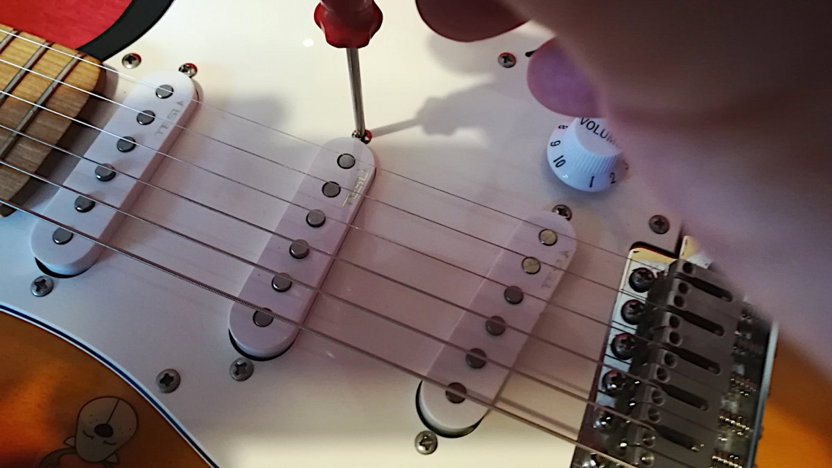 Bạn Có Thể Dùng Pickup Single Coil Để Chơi Metal Không?