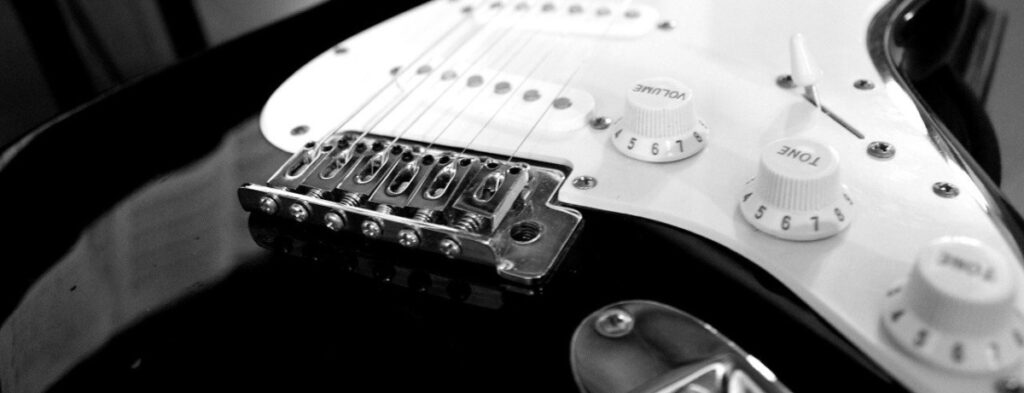 Dòng Stratocaster Nào Phù Hợp Nhất Với Bạn?