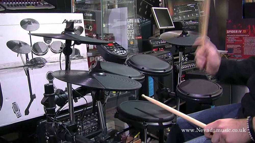 Đánh Giá Alesis DM6: Vũ Khí Bí Mật Của Một Tay Trống Chuyên Nghiệp?