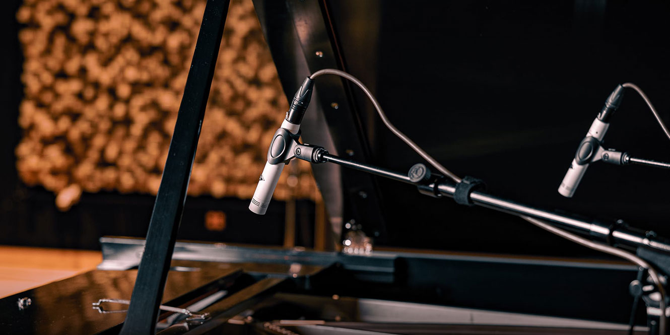 Pencil Microphone Là Gì? Ưu Điểm & Ứng Dụng