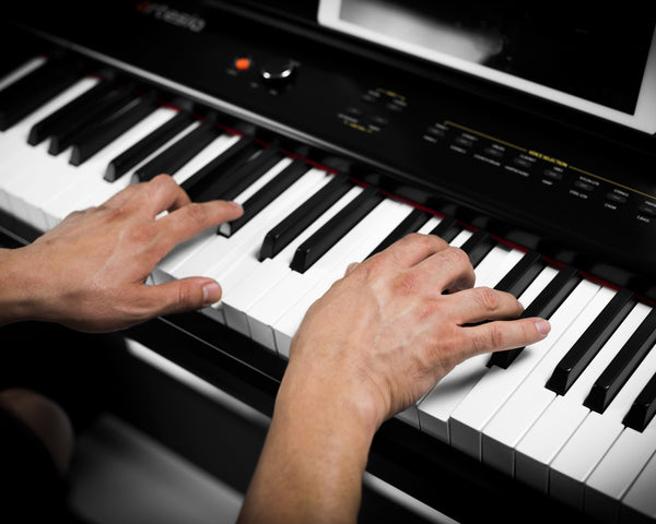 Đàn Piano Điện Artesia Harmony phím đàn có trọng lượng