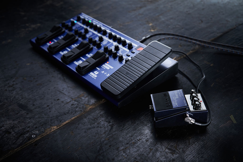 Pedal Multi Effect Guitar Boss ME-90B Bass