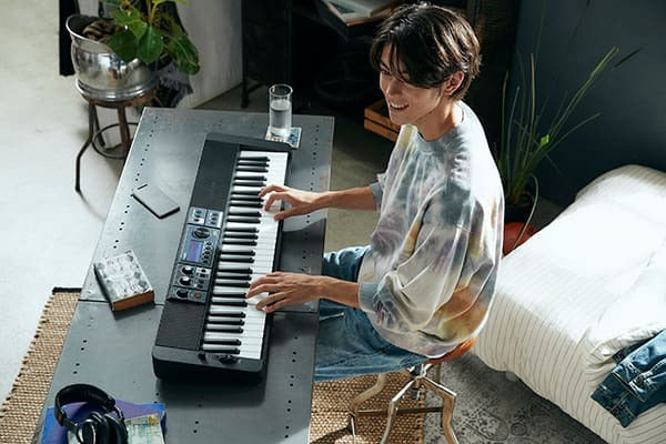 Kích thước nhỏ, Âm thanh lớn