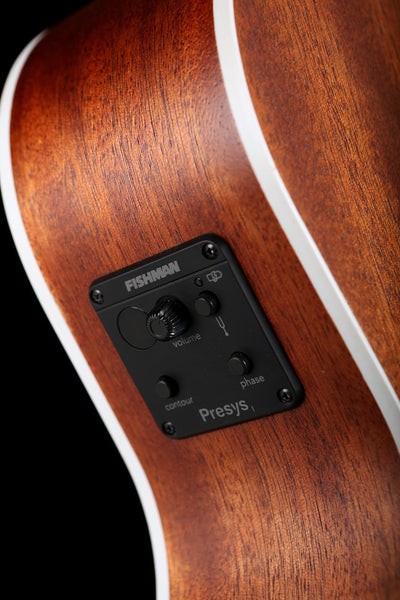 Đàn Guitar Acoustic Bass Cort AB590MF được tích hợp hệ thống Fishman Presys II