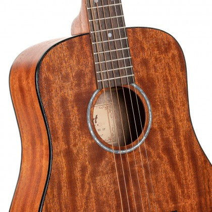 Đàn Guitar Acoustic Cort AD Mini M được làm hoàn toàn bằng gỗ mahogany