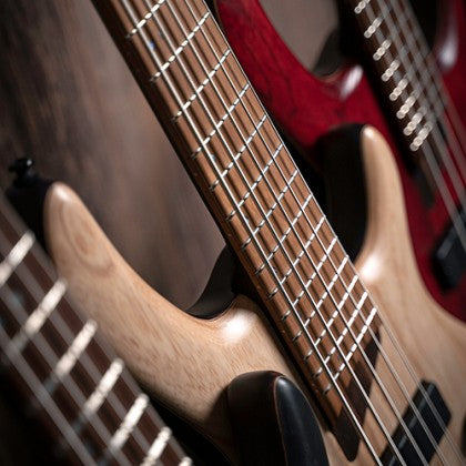 Đàn Guitar Bass 4-dây Cort B4 Element có mặt phím gỗ flamed maple