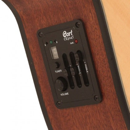 Đàn Guitar Classic Cort CEC1 được tích hợp hệ thống khuếch đại CE304T EQ