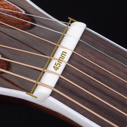 Đàn Guitar Classic Cort CEC7 có chiều rộng lược đà là 45mm