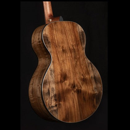 Đàn Guitar Acoustic Cort Cut Craft có mặt sau và mặt bên bằng gỗ myrtlewood nguyên khối