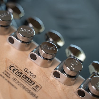 Đàn Guitar Điện Cort G200 có bộ điều chỉnh khoá so le