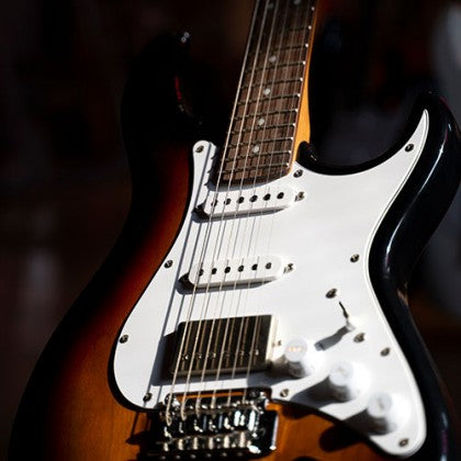 Đàn Guitar Điện Cort G260CS có mạch treble bleed