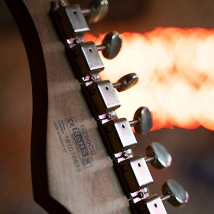 Đàn Guitar Điện Cort G260CS đầu khoá cổ điển