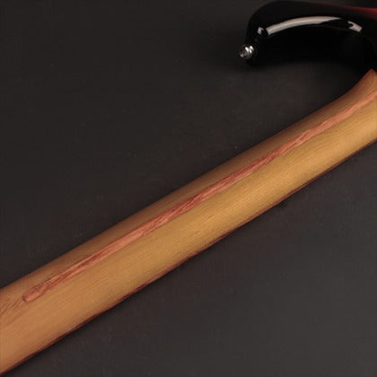 Đàn Guitar Điện Cort G260CS có cần đàn gỗ Flamed Maple