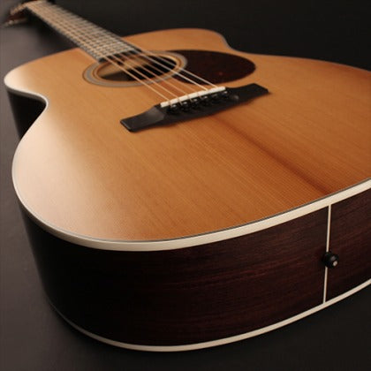 Lớp hoàn thiện sơn phủ bán bóng trên Đàn Guitar Acoustic Cort L200F ATV, Semi Gloss