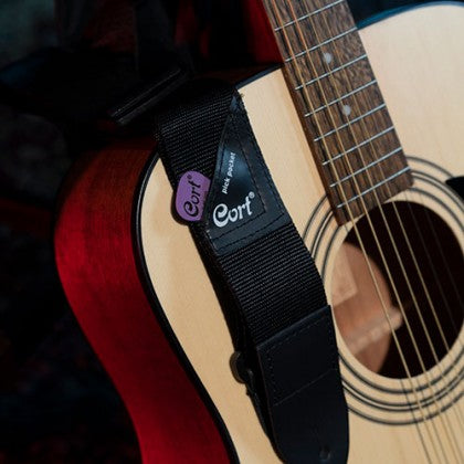 Đàn Guitar Acoustic Cort Trailblazer Pack bao gồm dây đeo