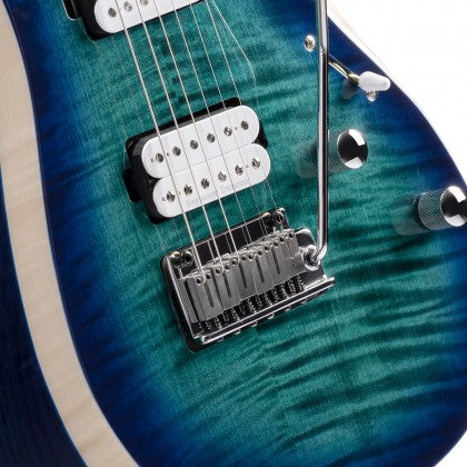 Rout Tremolo lõm để nâng và hạ cao độ trên Cort X700 Duality