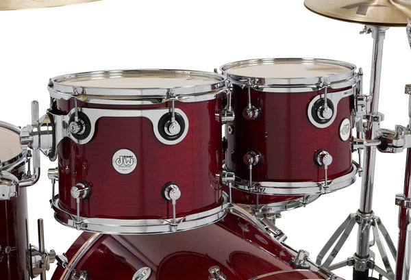 Trống Cơ DW Design Series 4-Pcs Shell Pack có phần cứng được thiết kế chắc chắn, mang lại cho các tay trống sự ổn định