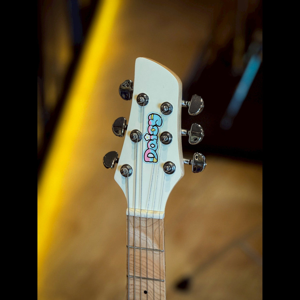 Đàn Guitar Điện Daisy Jeni HSS