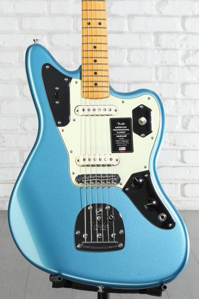 Đàn Guitar Điện Fender American Professional Classic Jaguar - Faded Lake Placid Blue, Maple Fingerboard