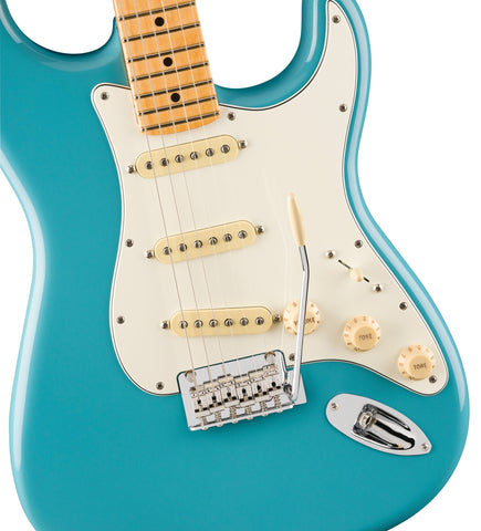 Đàn Guitar Điện Fender Player II Stratocaster, Maple Fingerboard, Aquatone Blue
