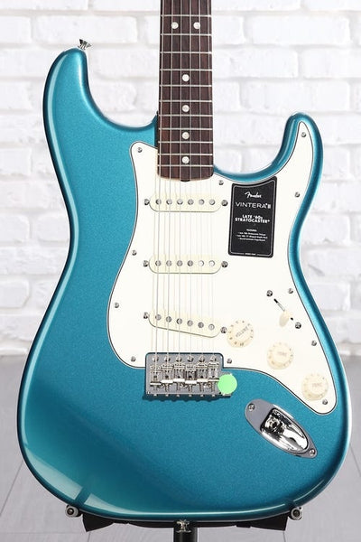 Đàn Guitar Điện Fender Vintera III Late 60s Stratocaster - Ocean Turquoise, Rosewood Fingerboard