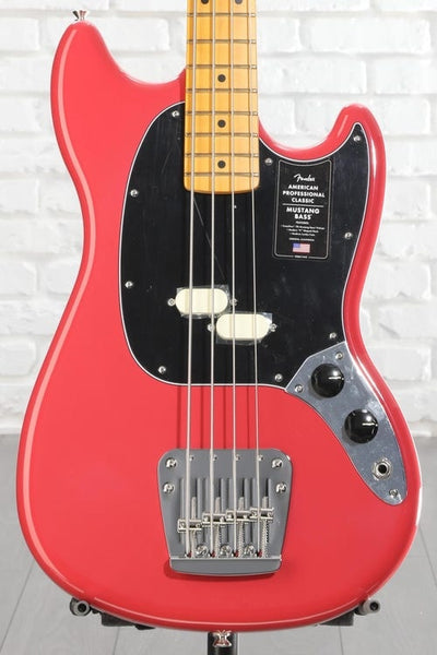 Đàn Guitar Bass 4-dây Fender American Professional Classic Mustang Bass - Faded Dakota Red, Maple Fingerboard