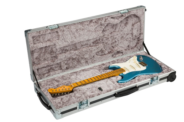 Fender CEO Flight Case with Wheels cho Stratocaster