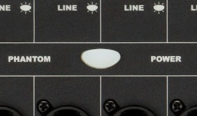 Công tắc nguồn ảo trên Fender Passport Venue Series 2 600W Portable PA System