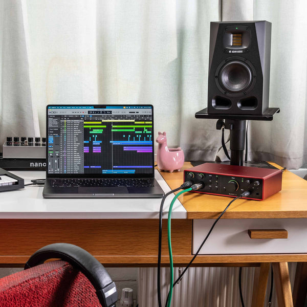 Focusrite Scarlett 16i16 Gen 4 dynamic