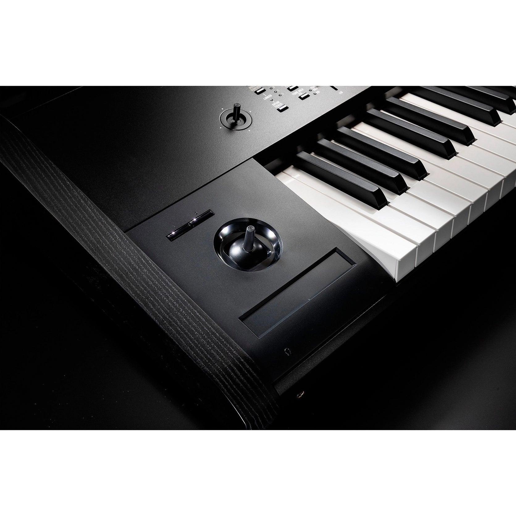 Keyboard Workstation Korg Kronos 3 73-Phím