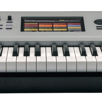 Synthesizer Workstation Korg Nautilus 88 88-Phím w/After Touch