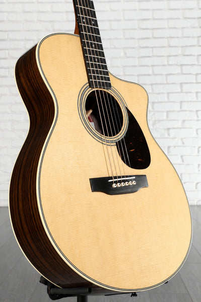 Đàn Guitar Acoustic Martin SC-28E - Aged Natural w/Fishman Aura VT Blend