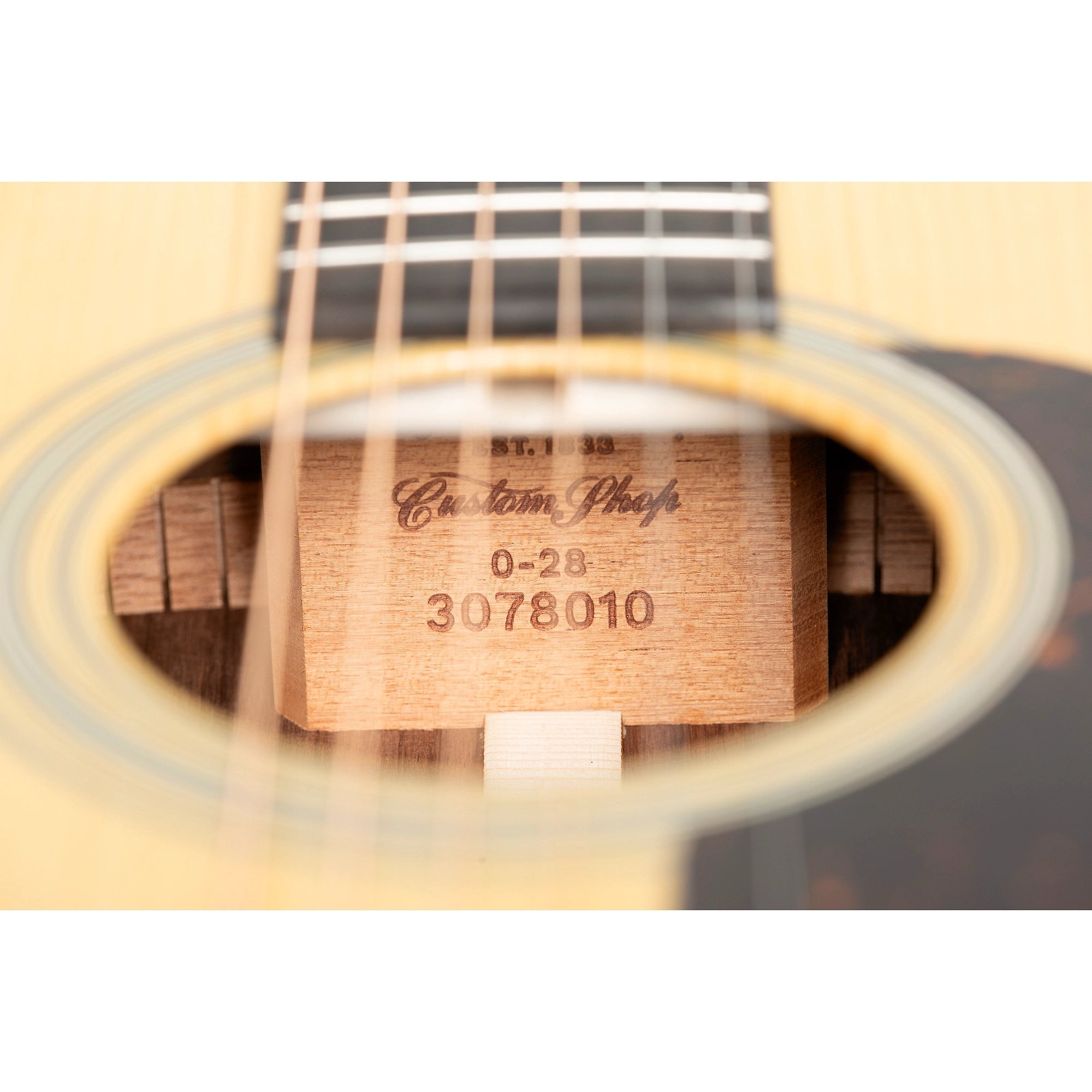 Đàn Guitar Acoustic Martin Custom Shop 0-28 - Natural Aging Toner