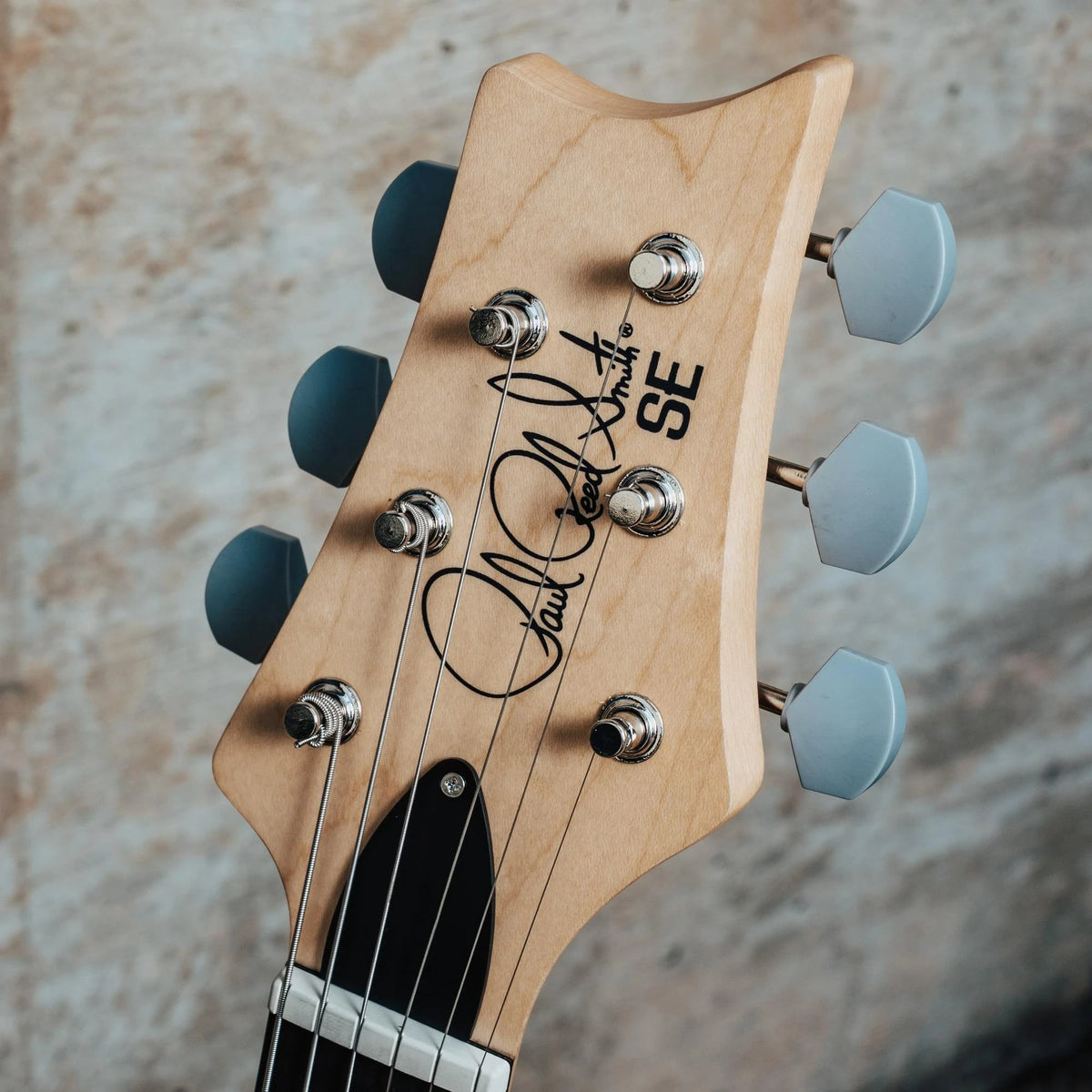 Đàn Guitar Điện PRS SE Silver Sky Defender Limited Edition