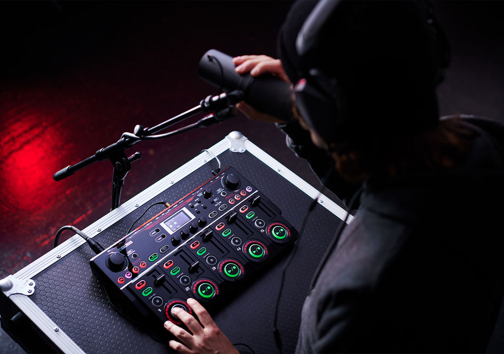 Kết nối và trộn với Pedal Guitar Loop Station Boss RC-505mkII