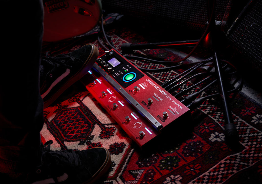 Pedal Guitar Loop Station Boss RC-600 có thể kết nối và trộn
