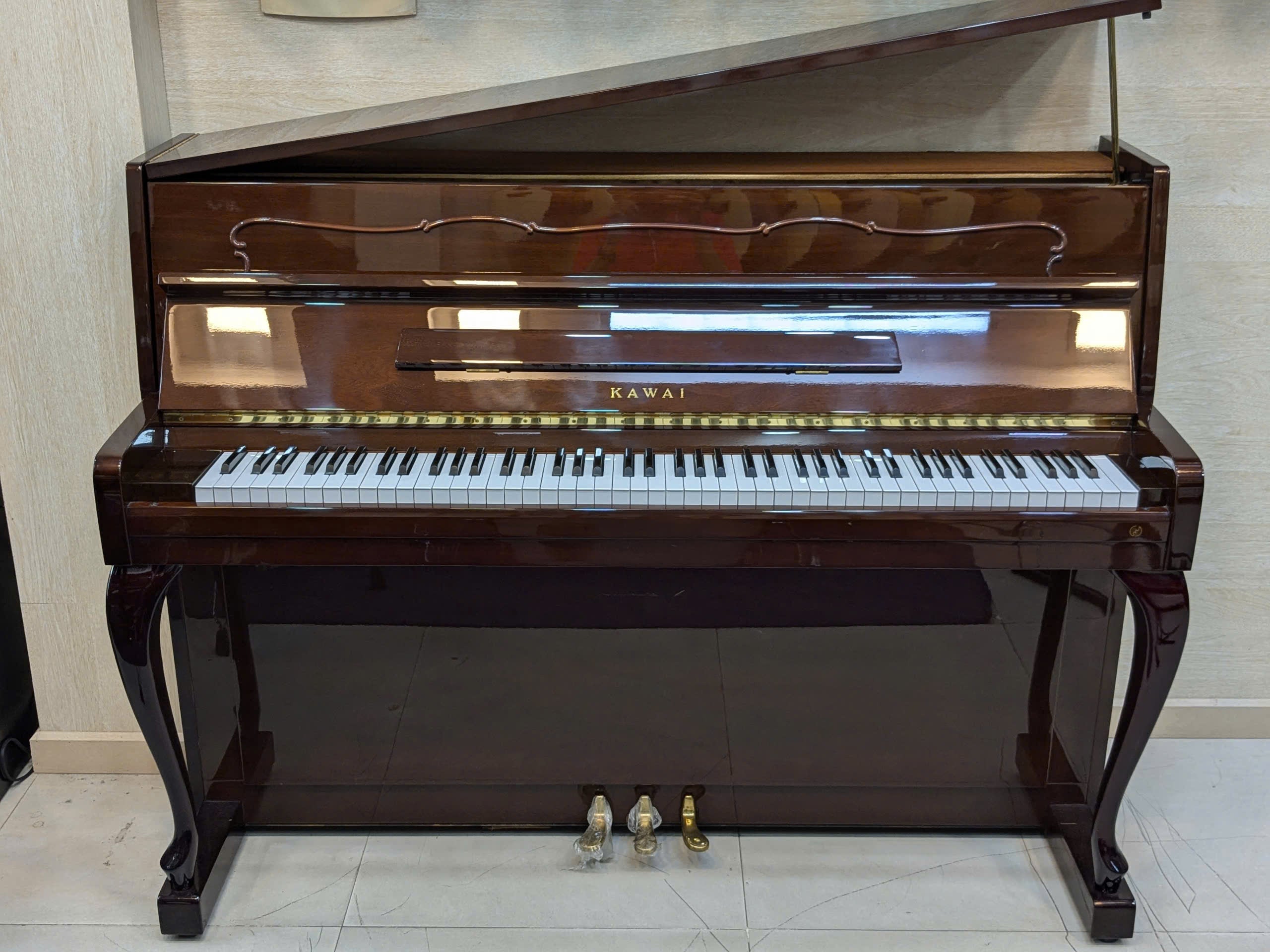 Piano-Cơ-Upright-Kawai-C107