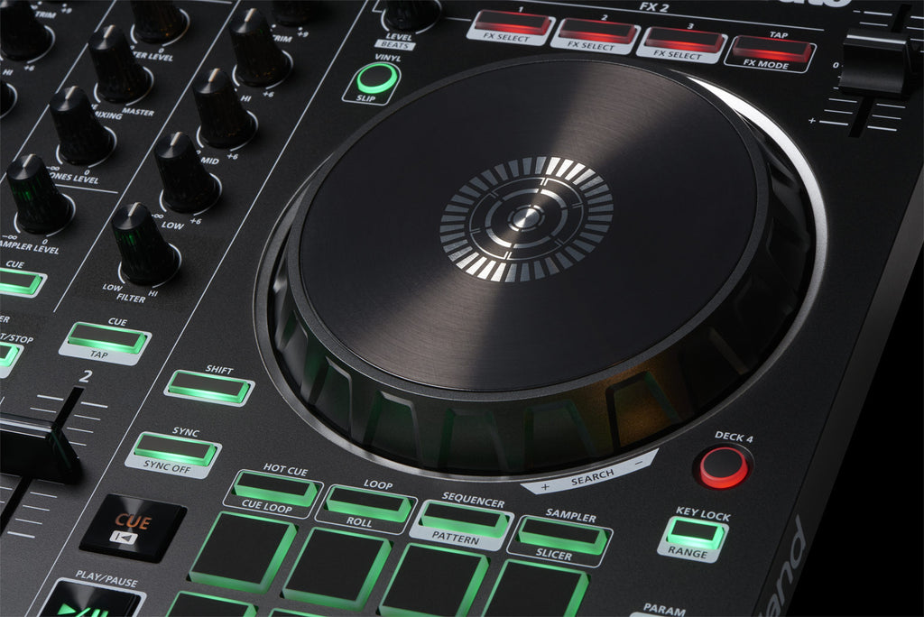 DJ Controller Roland DJ-202 2-channel Serato w/Drum Machine