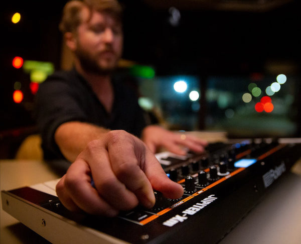 Đàn Synthesizer Roland Jupiter-Xm